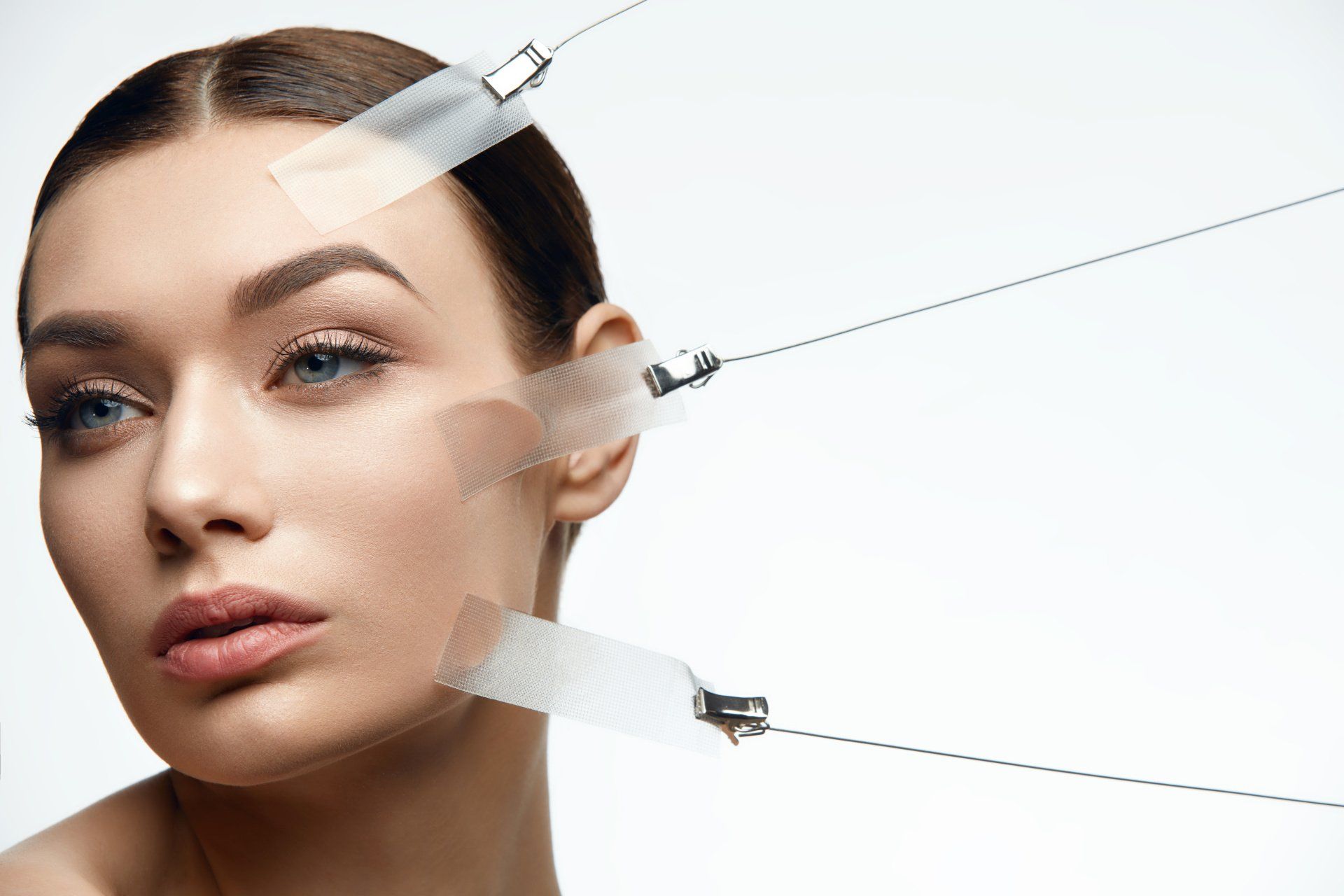 Kollagen Seidenfaden Lifting